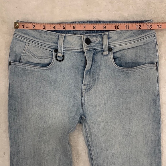Burberry Brit Westbourne Skinny Ankle Jeans - Picture 7 of 15